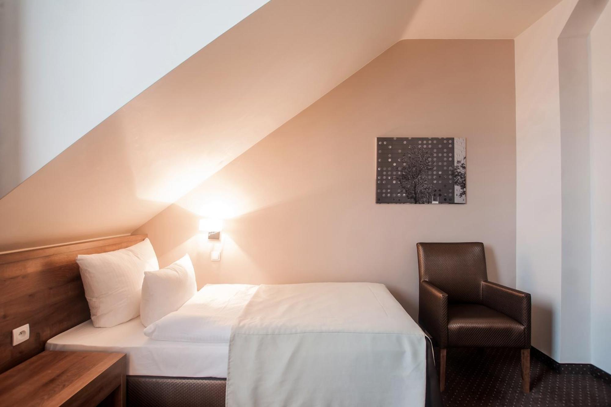 Hotel Gem Wrocław Rum bild
